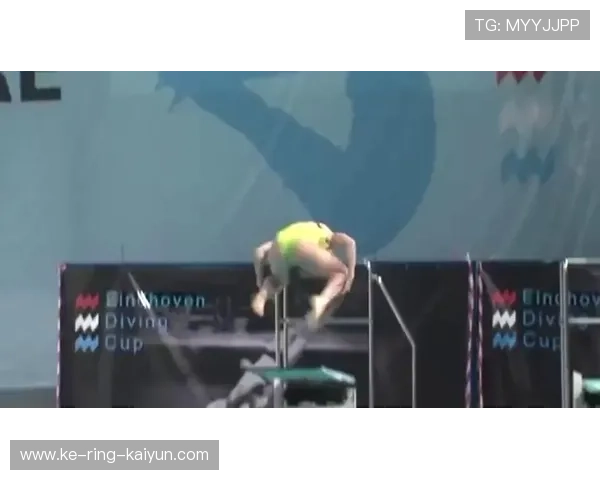 运动员跳水失败拍成表情包 运动员跳水失败拍成表情包