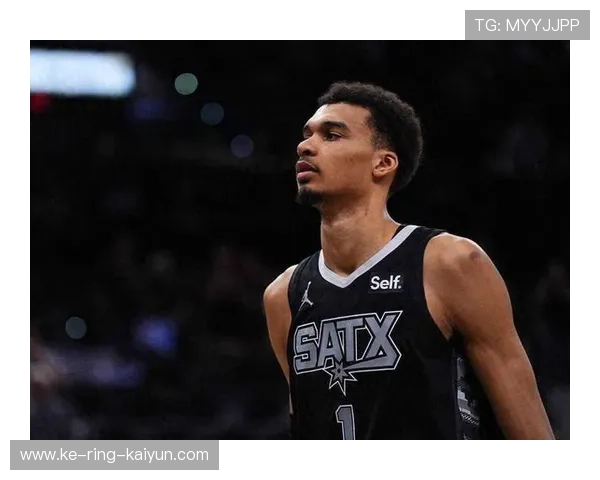 文班亚马造次次干扰,圣城此役防守端闪光 文班亚马造次次干扰,圣城此役防守端闪光