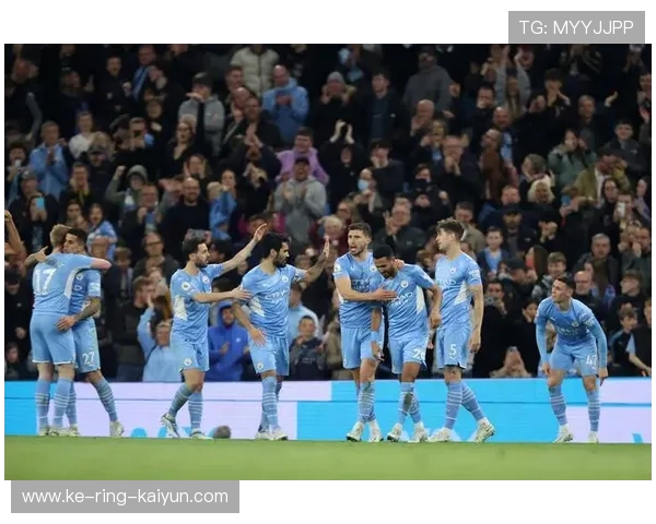 曼城快速角球套路两次得分摧毁对手防线