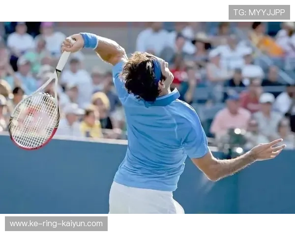 网球男单侧旋发球让对手完全判断错误 网球男单侧旋发球让对手完全判断错误